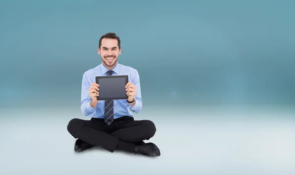 Businessman showing his tablet — Stock Photo, Image