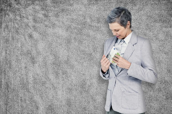 Immagine composita di donna d'affari che prende tangente — Foto Stock