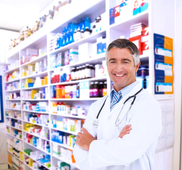 Happy doctor smiling at camera — Stock Photo, Image