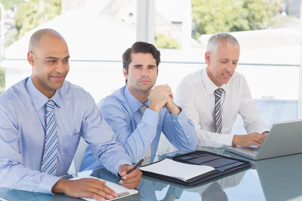 Zakelijke team tijdens vergadering — Stockfoto