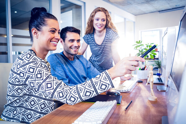 Designer felici che lavorano insieme — Foto Stock