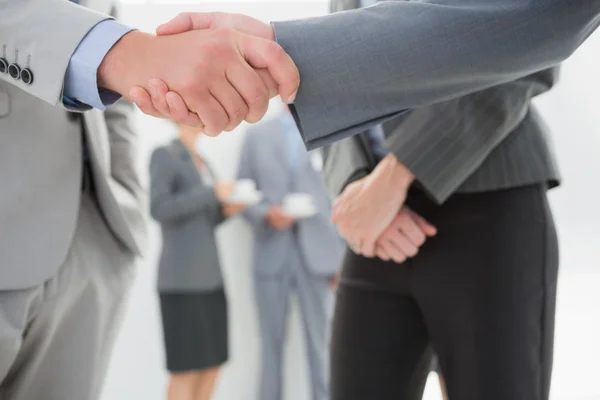 Business people shaking hands — Stock Photo, Image