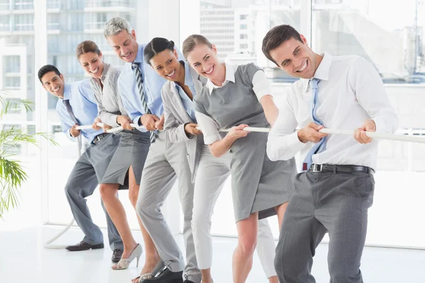 Business people pulling rope — Stock Photo, Image