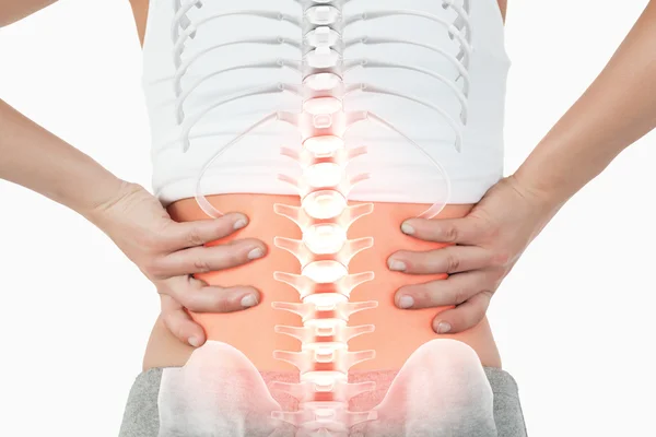 Coloana vertebrală evidențiată a femeii cu dureri de spate — Fotografie, imagine de stoc