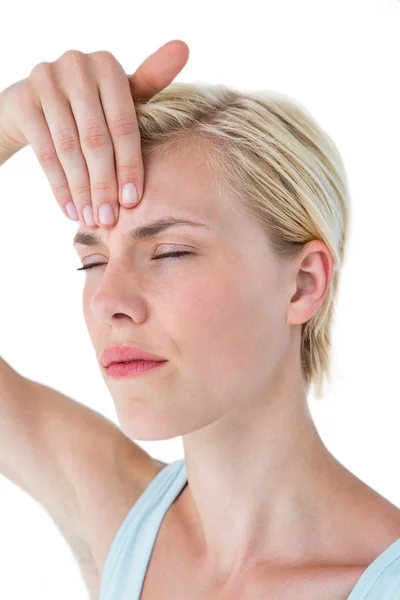 Mujer atractiva con dolor de cabeza — Foto de Stock