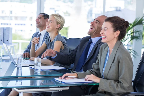 Zakelijke team met een bijeenkomst — Stockfoto