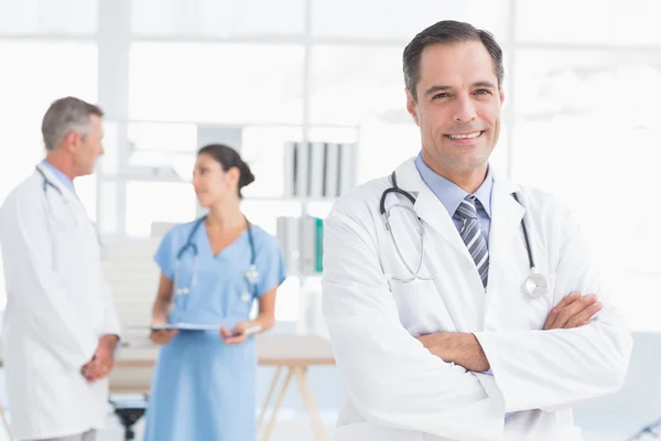 Doctor looking at camera — Stock Photo, Image