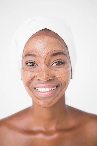 Woman enjoying chocolate facial treatment — ストック写真