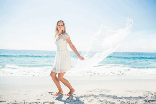 Mulher feliz sorrindo — Fotografia de Stock