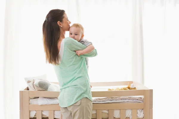 Mère avec son petit garçon — Photo