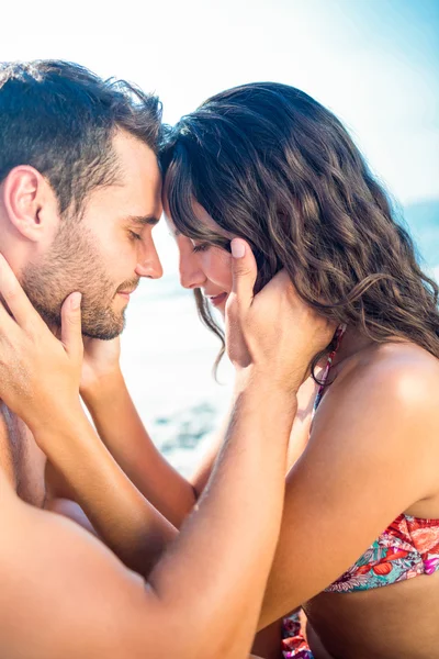 Casal feliz sorrindo — Fotografia de Stock