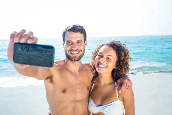 Casal feliz sorrindo — Fotografia de Stock