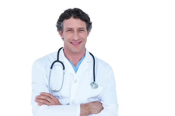 Doctor sonriendo a la cámara — Foto de Stock