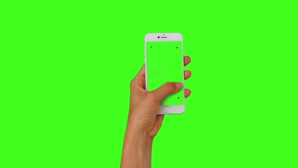Sujetar la mano y usar smartphone — Vídeos de Stock