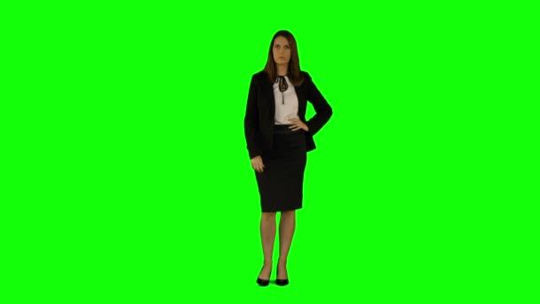 Businesswoman looking to the camera — Stock Video