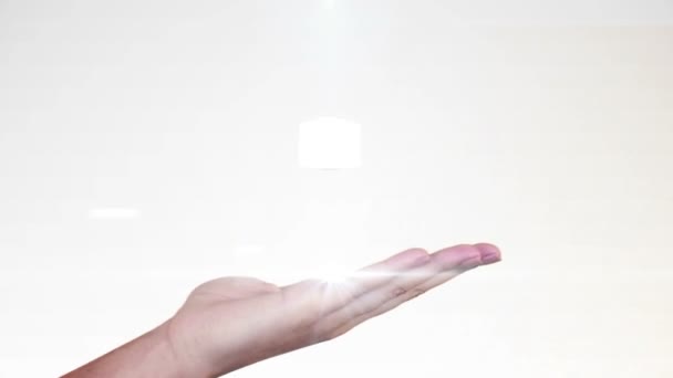Mano que presenta cuadrícula holográfica del cubo — Vídeo de stock