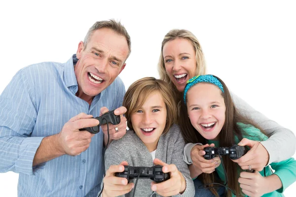 家族のビデオゲームをプレイ — ストック写真