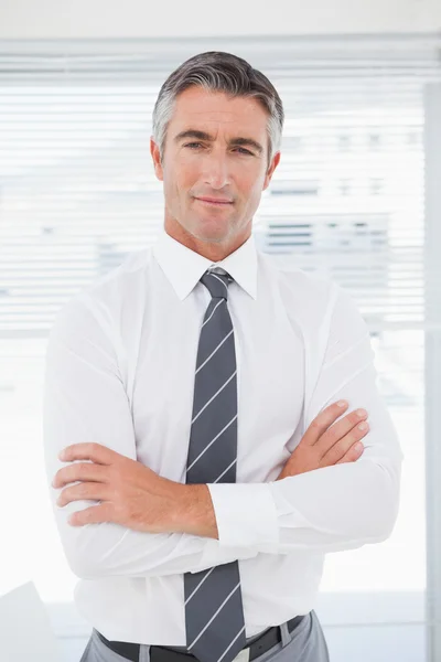 Businessman with folded arms — Stock Photo, Image