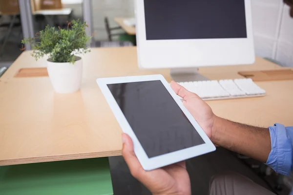 Businessman using digital tablet — Stock Photo, Image