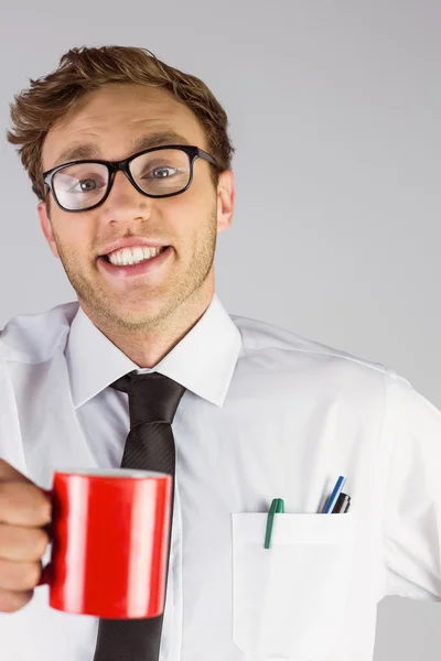 Hombre de negocios sosteniendo taza —  Fotos de Stock