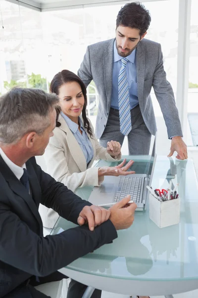 Empresários em reunião — Fotografia de Stock