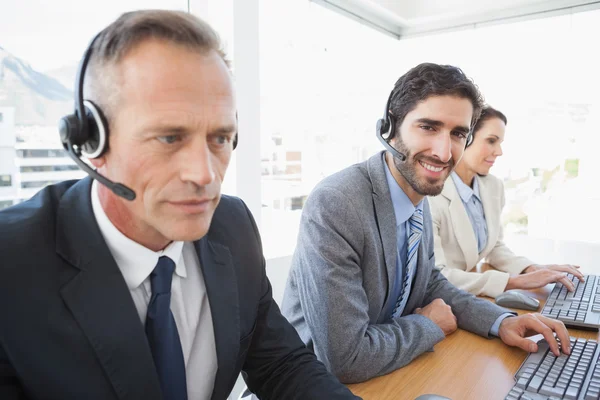 Geschäftsteam arbeitet — Stockfoto