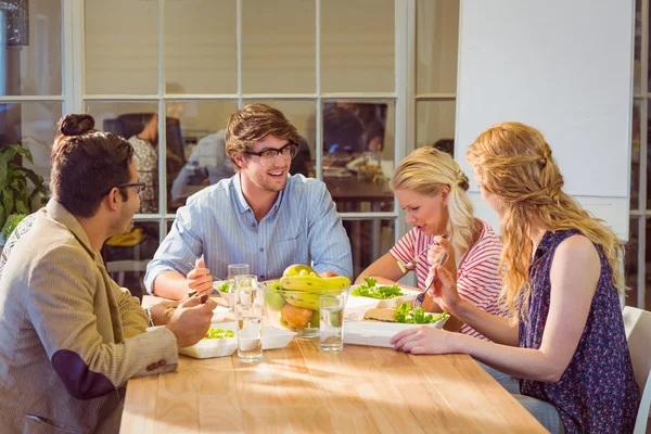 Uomini d'affari a pranzo — Foto Stock