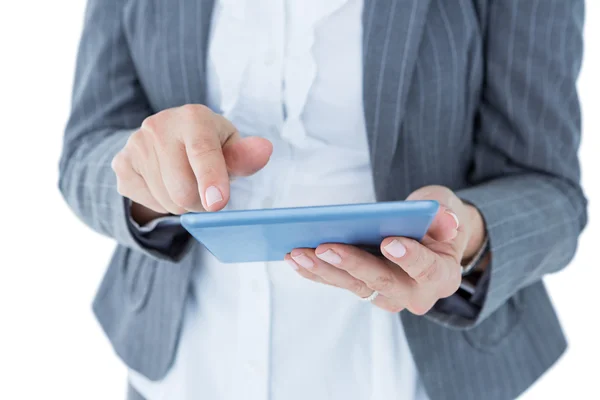 Businesswoman using her tablet — Stock Photo, Image
