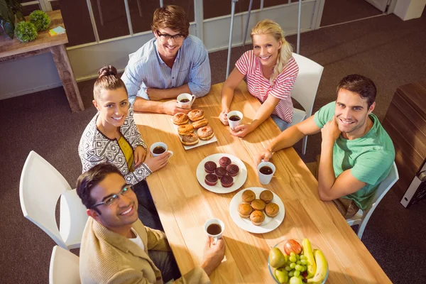 Business people having dessert — Stock Photo, Image