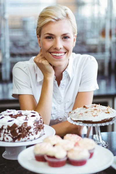 Felice bella donna — Foto Stock