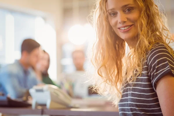 Portrait of young businesswoman — Stock Photo, Image