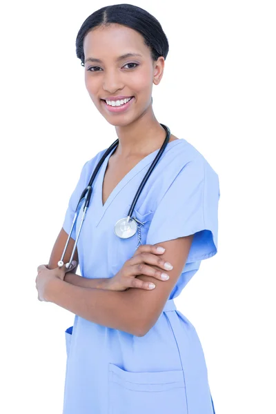 Glimlachende arts met stethoscoop — Stockfoto