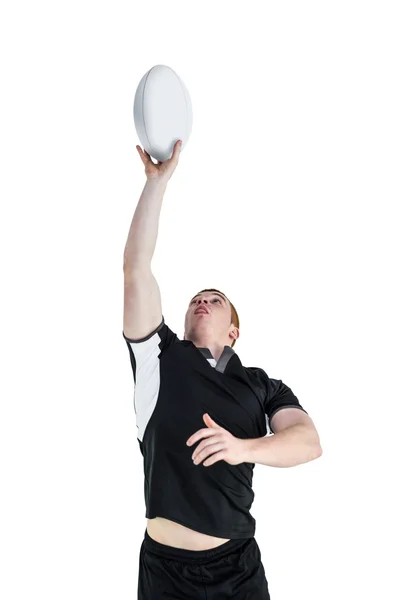 Rugbyspeler vangen een rugbybal — Stockfoto