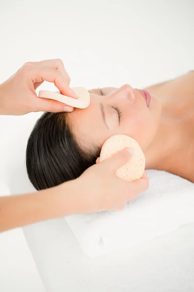 Hands cleaning woman face — Stock Photo, Image