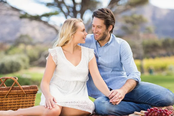 Cute couple on date looking at each other — Stock Photo, Image