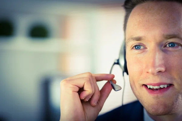 Happy call center agente di lavoro — Foto Stock