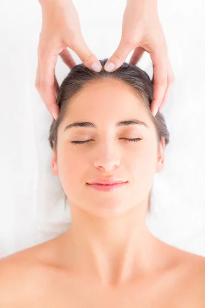 Woman receiving head massage — Stock Photo, Image