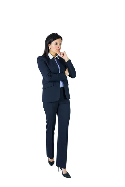 Bruna donna d'affari pensando con mano sul mento — Foto Stock