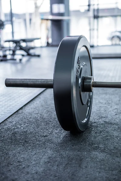 Barbell no ginásio crossfit — Fotografia de Stock