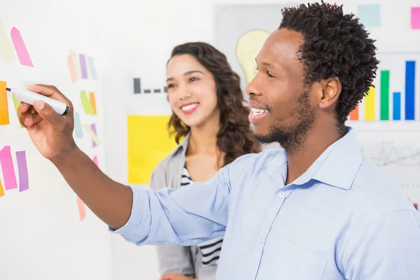 Jóvenes empresarios creativos —  Fotos de Stock