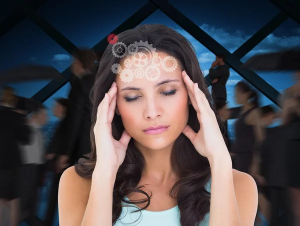 ブルネット女性とともに頭痛の種 — ストック写真