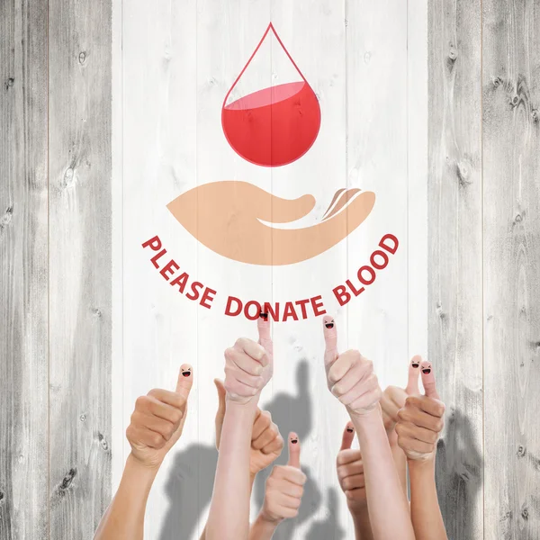 Donasi darah terhadap papan kayu — Stok Foto