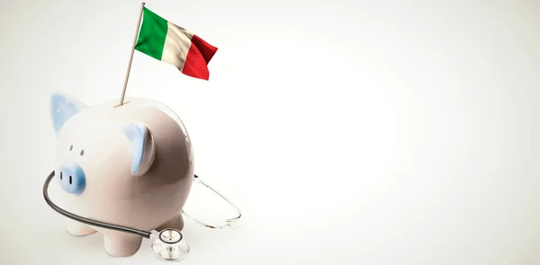 Flaga narodowa Włoch w piggy bank — Zdjęcie stockowe
