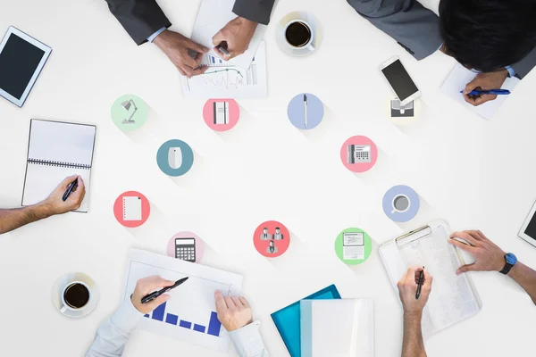 Imagen compuesta de la reunión de negocios — Foto de Stock