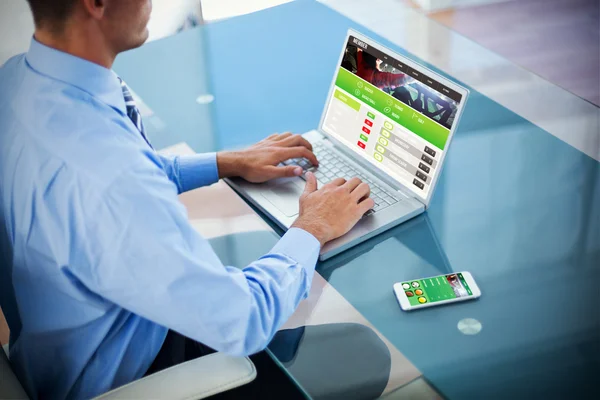 Businessman using his laptop — Stock Photo, Image