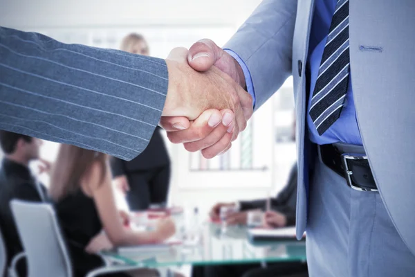 Businesswoman reporting to sales in a seminar — Stock Photo, Image