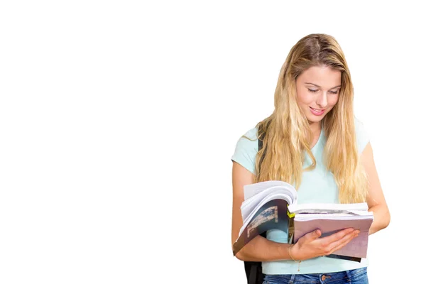 Student läsa bok — Stockfoto