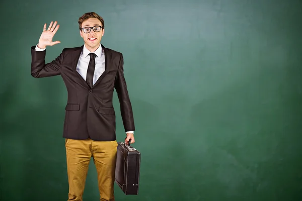 Geeky Geschäftsmann mit Aktentasche — Stockfoto