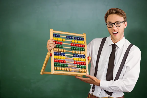 Hombre de negocios geek usando un ábaco —  Fotos de Stock