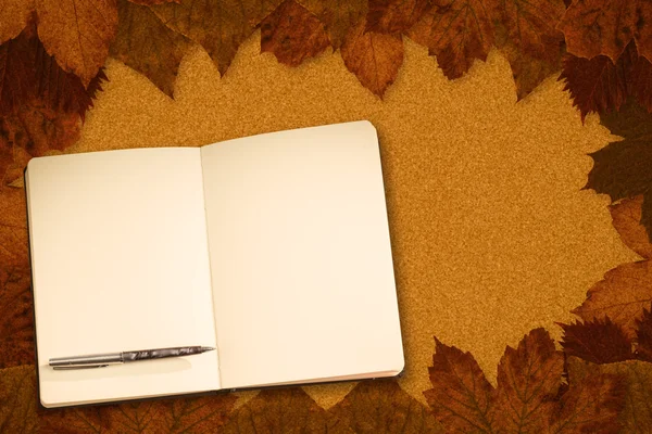 Immagine composita di notebook e penna — Foto Stock